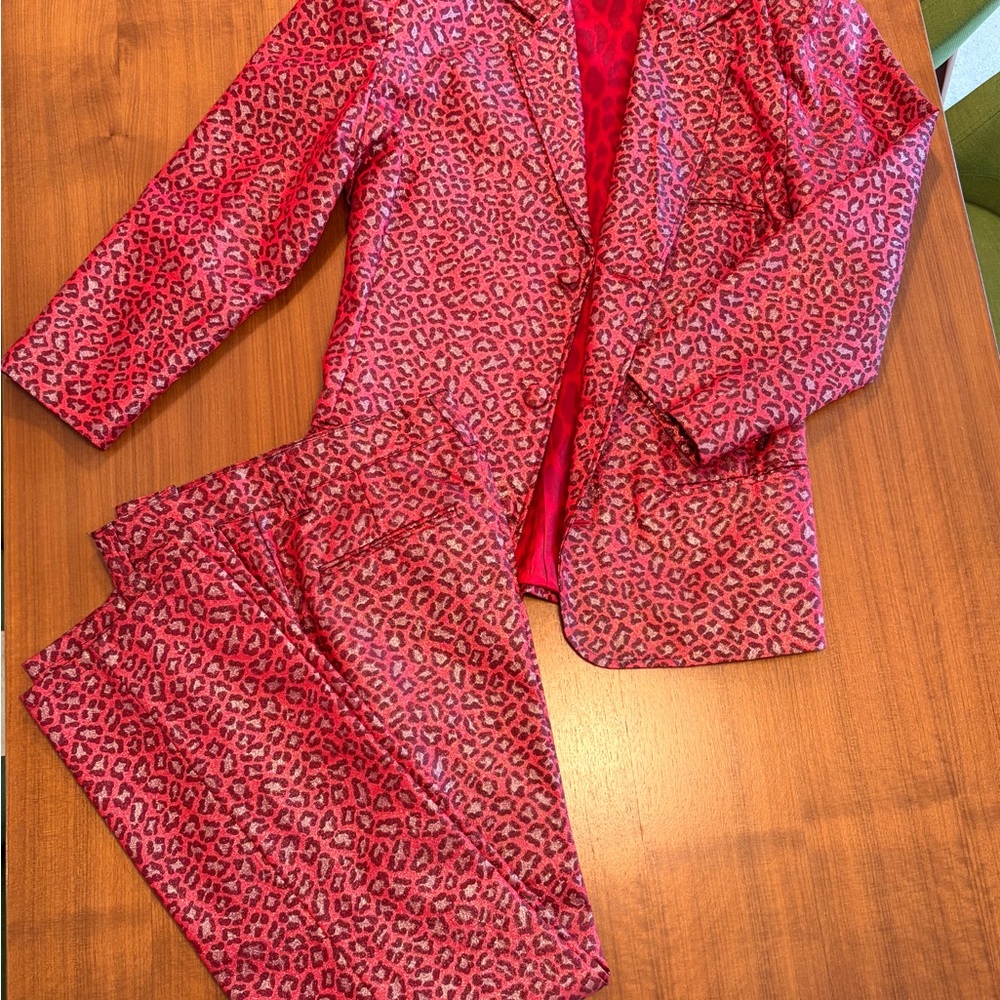 SERIOUS Clothing — Vintage Red Leopard Print Men’s 2pc Suit ❤️‍🔥🐆